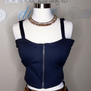 The Arte By Zenana Crop Top Black Zipper front Large